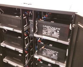 Instalação de sistema de monitoramento de baterias